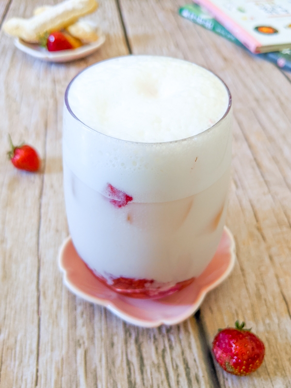 lait fraise coréen, boisson latte coreenne fraiche