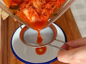 kimchi eomuk kalguksu etape 2